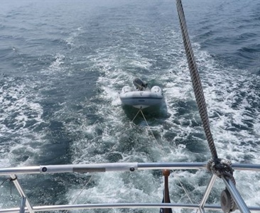 Proč používat na tahání člunu plovoucí lano?