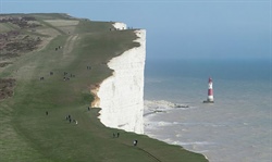 Unikátní britské majáky 4: Bishop Rock a Beachy Head