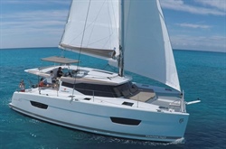 Fountaine Pajot Lucia 40 (+polární diagram)