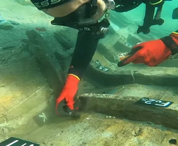 Ve dvoumetrové hloubce u Sukošanu odpočívá 2000 let římská loď
