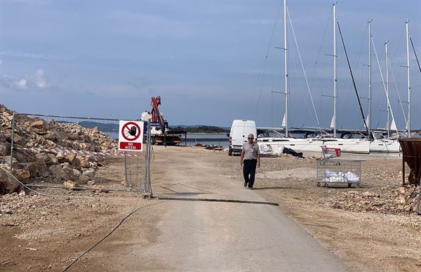 Marína Drage v potížích