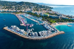 fas yachting, Jeanneau a Excess a na veletrhu v Cannes