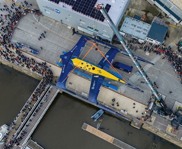 55 uzlů přes oceán?