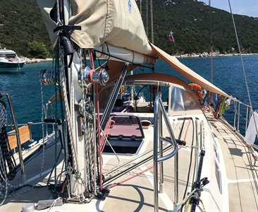 Jak často je na jachtě třeba měnit otěže a výtahy?