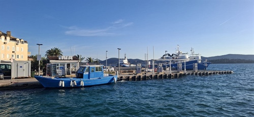 Zavřená benzínka v Biogradu