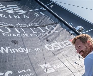 Milan Koláček dokončil kvalifikaci na Route du Rhum