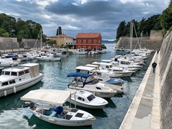 Proč navštívit Zadar na podzim. Trh, antika, muzea