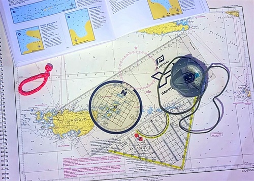 Teoretický kapitánský kurz C - Praha - Zbraslav, Společenské centrum Parket