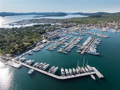 Kurz přístavních manévrů pro instruktory